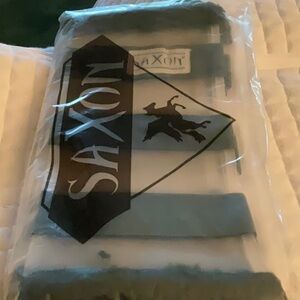 COPY - NWT Saxon mesh fly boots